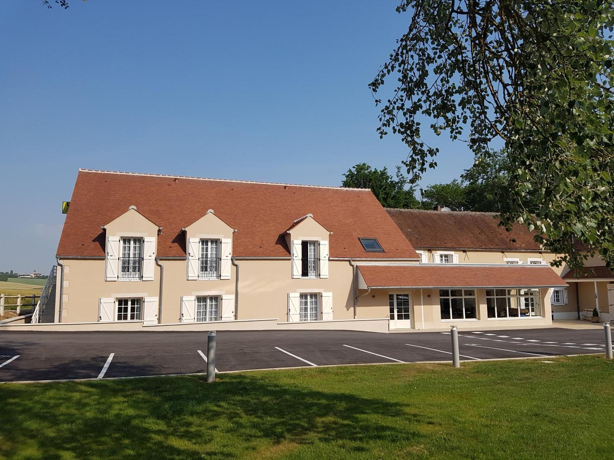 Logis Hotel Restaurant Le Moulin De La Coudre Venoy Dış mekan fotoğraf